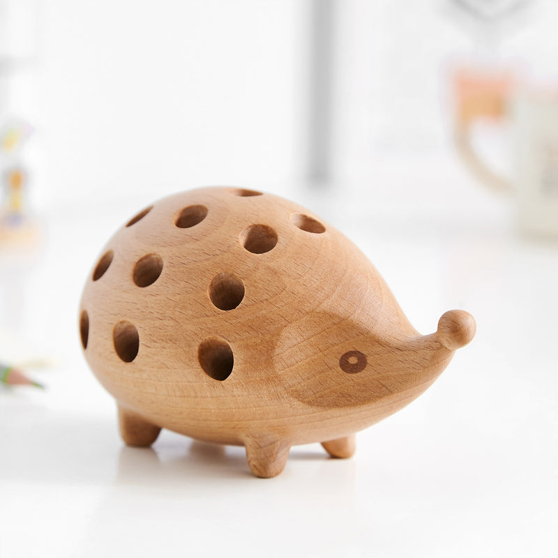 100% Beech wood hedgehog shape no formaldehyde 24pcs-pen holder